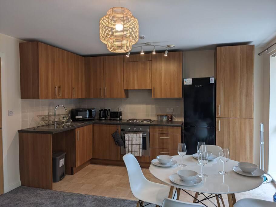 Homely 2 Bed Duplex With A River View サウサンプトン エクステリア 写真